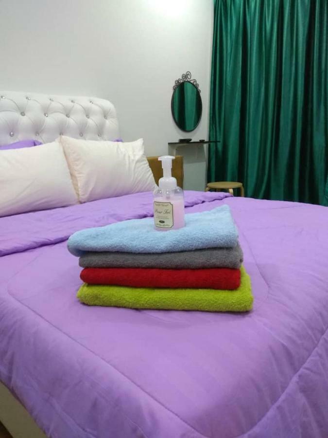 Putra 1 Pool Homestay Bandar Seri Putra Kampong Sungai Buah Exterior foto